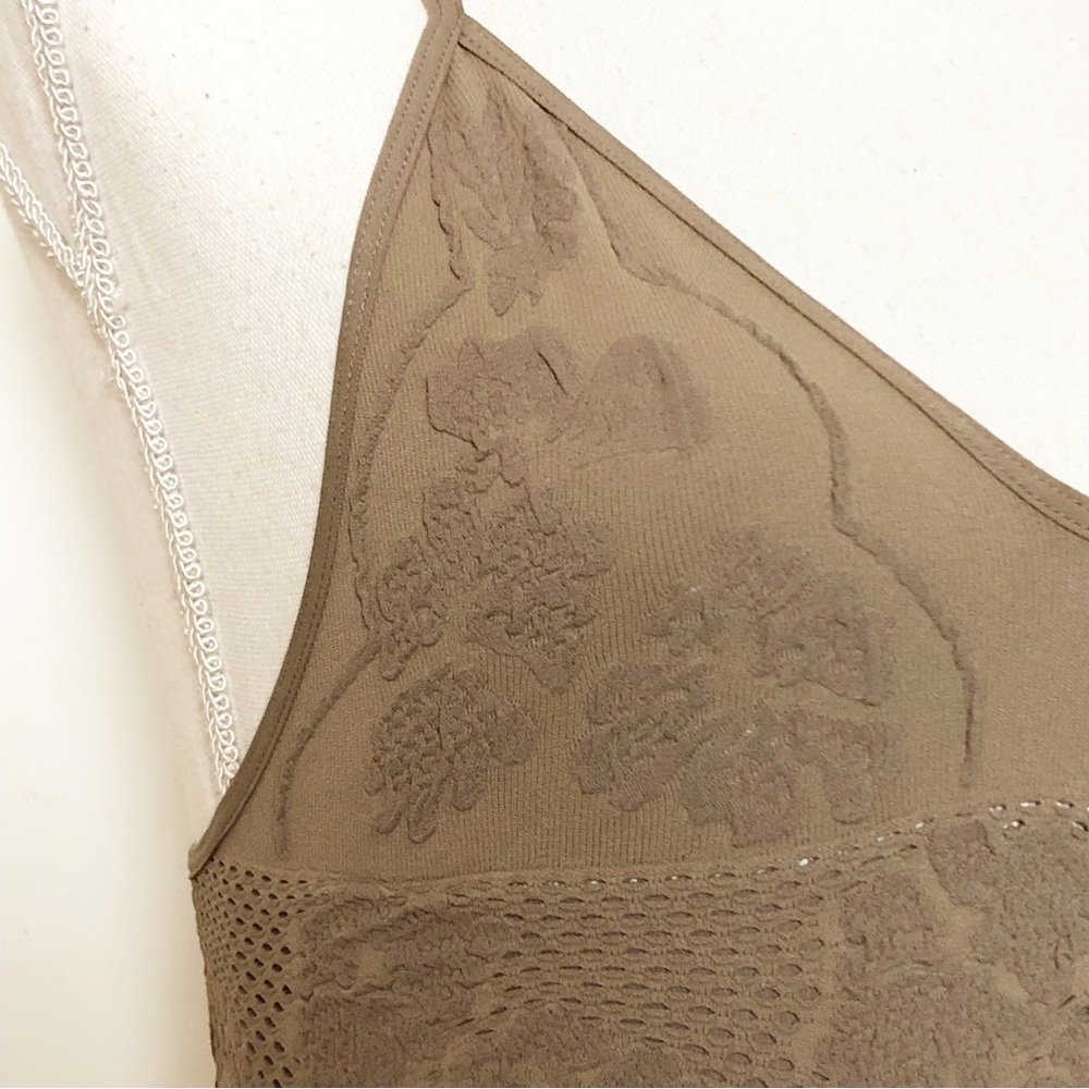 NWT INTIMATELY FREE PEOPLE Candy Textured Seamless Bralette in Sand XS/S - Picture 8 of 16